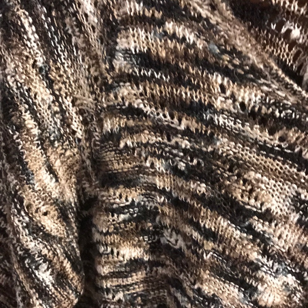 Sweater - Picture 2 of 2